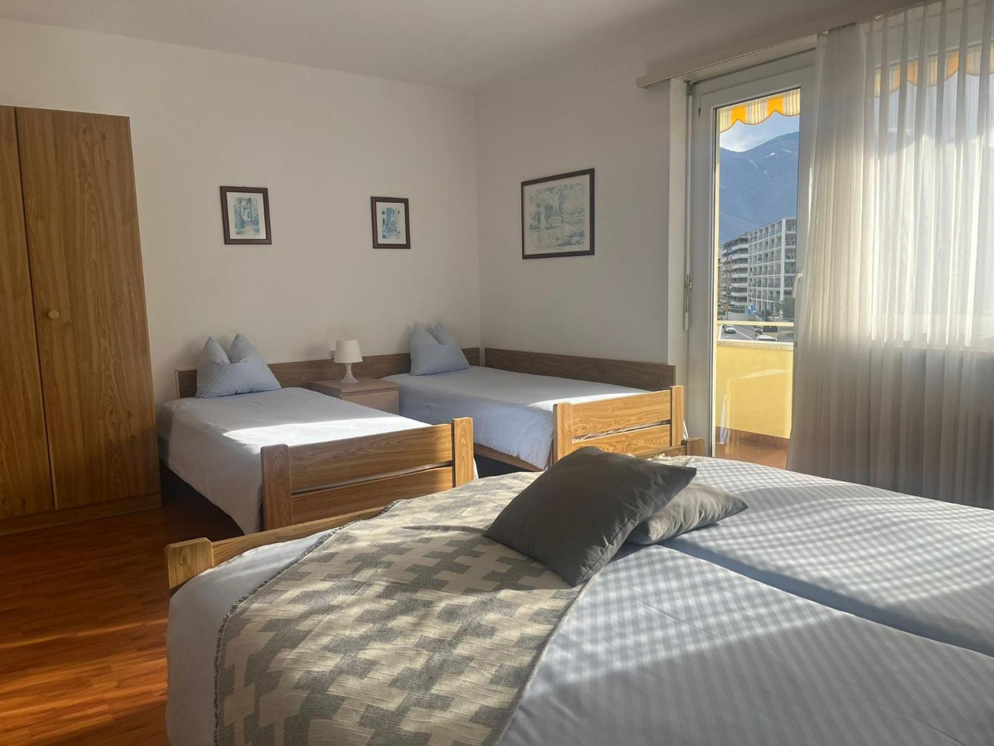Hotel Rondinella Locarno Szoba fotó